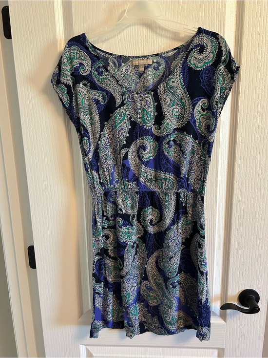 Banana Republic Dresses & Skirts - Banana Republic Navy Blue Paisley Mini Dress with Teal and White